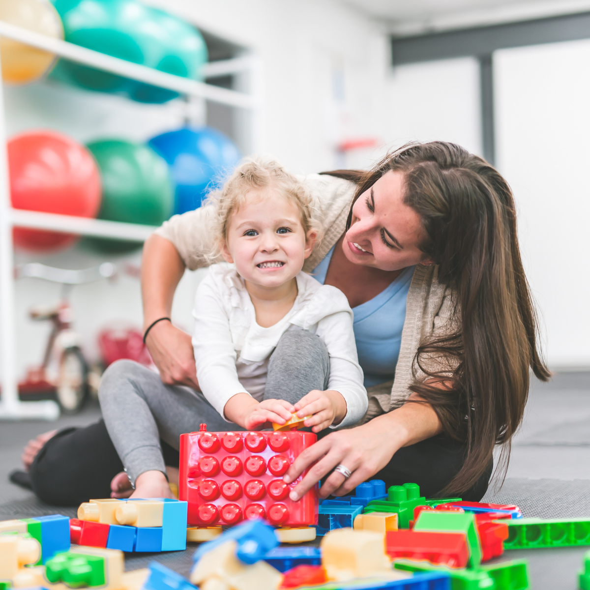 Occupational therapist working with a patient in a supportive and flexible care setting